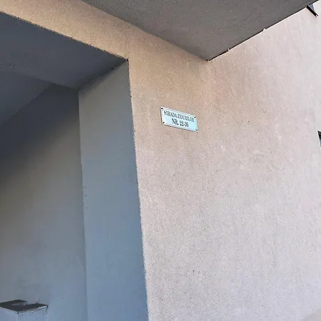 Ana Mojo Apartment *