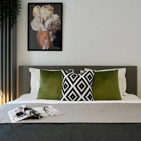 Ana Mojo Apartment Bucharest