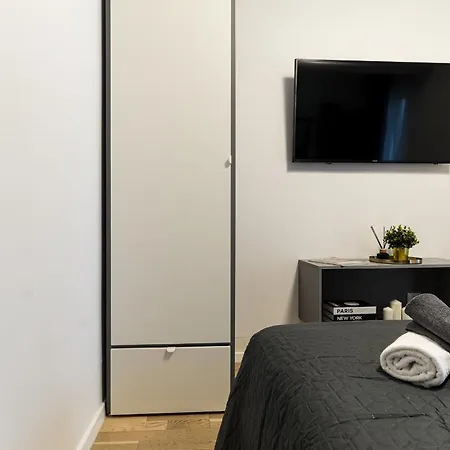 Ana Mojo Apartment Bucharest
